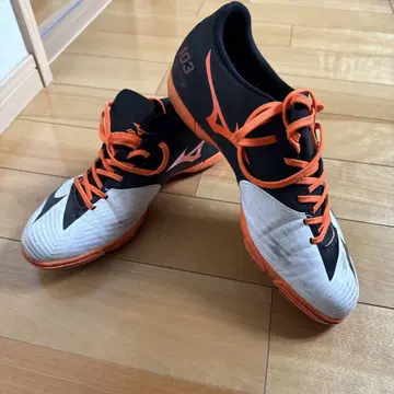 Mizuno 축구화 103 블랙/오렌지 28.0cm