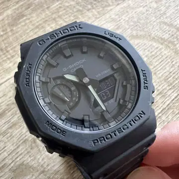 지샥 GA-2100 블랙