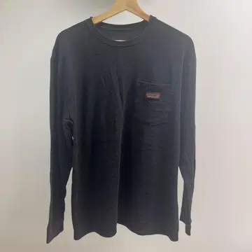 Patagonia 블랙 긴팔 티셔츠