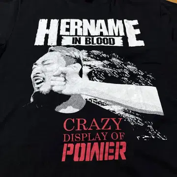 Her Name In Blood 로고 티셔츠 XL 사이즈