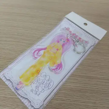 새상품 프리티 올 프렌즈 아크릴 키링 유카타 라라