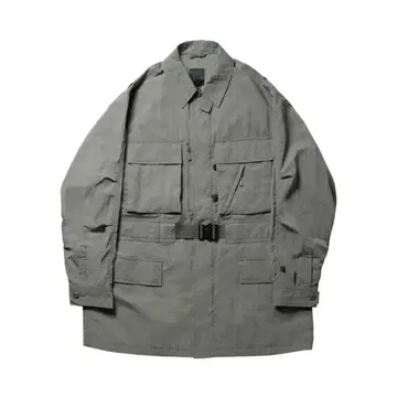 다이와 PIER39 밀리터리 자켓 그레이