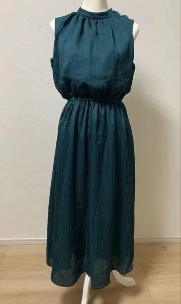 OLIVE des OLIVE 슬리브리스 롱 원피스 다크 그린