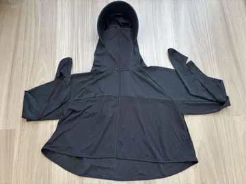나루세 아이리 완전 차광 후드티 블랙