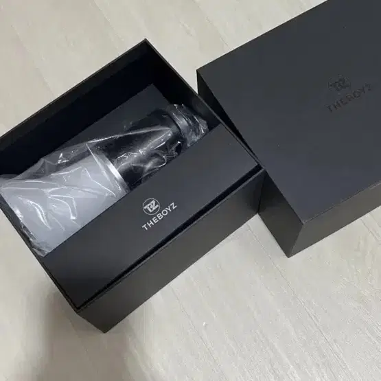 더보이즈 응원봉 하트성기 확성기 새상품 콘서트 포카 팝니다