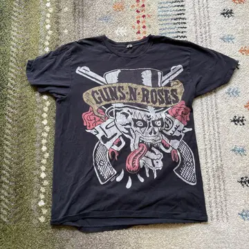 GUNS N' ROSES 스컬 티셔츠 블랙
