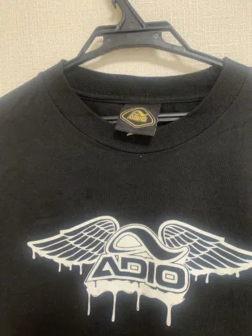 ADIO 윙 로고 티셔츠 M 블랙