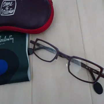 Anne et Valentin BC 15 MOA 안경