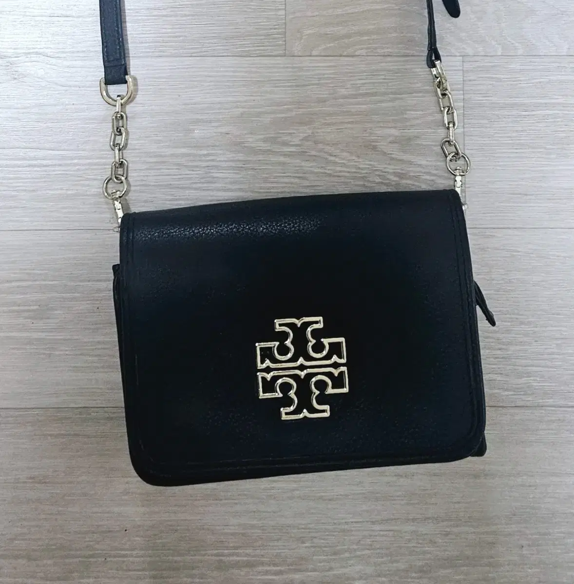 Authentic Tory Burch crossbody bag purchased from a department store