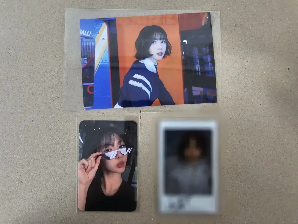 Yooa Yoohyeon Whosfan Cafe Signature Pola Sign Polaroid Dreamcatcher