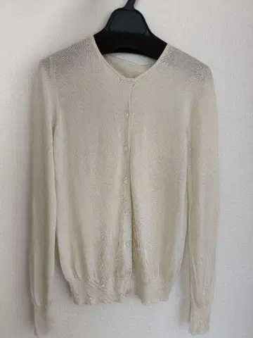 United Arrows 실크 100% 아이보리 가디건