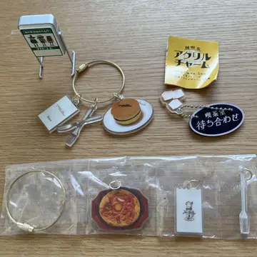 가챠 키링 카페 아크릴 참