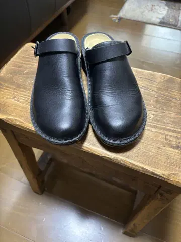 NAOT IRIS 아이리스 매트 블랙 38