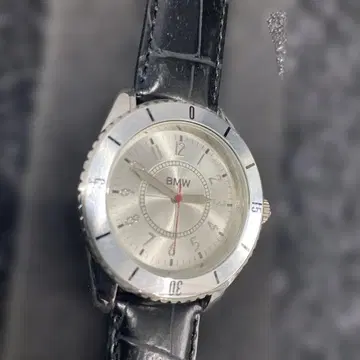 BMW 리스트 워치