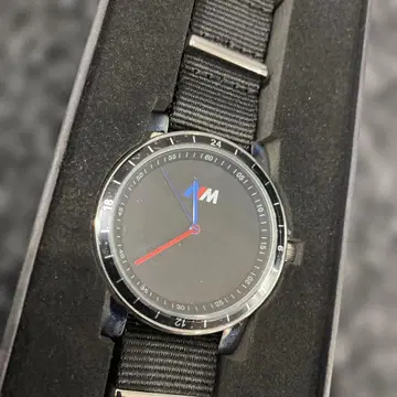 BMW M 리스트 워치