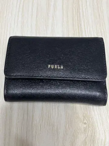 훌라 블랙 3단 폴더형 지갑