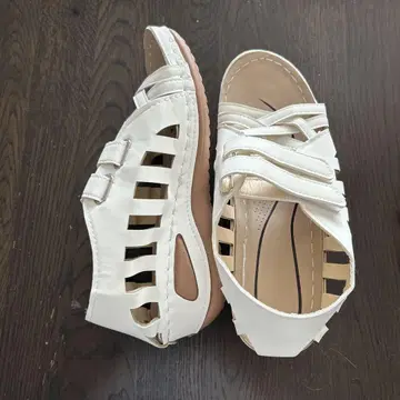 컴포트 샌들 화이트 올리브 그린