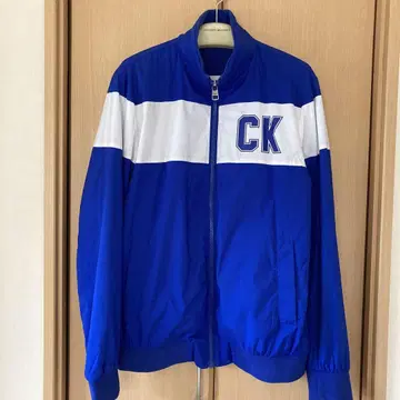 캘빈클라인 CKJ 0190 PUFFER S 사이즈