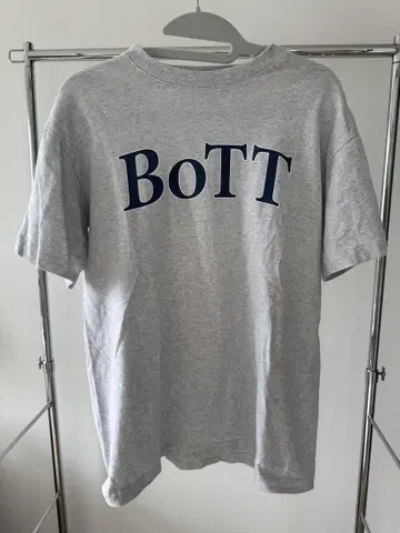 BOTT 티셔츠