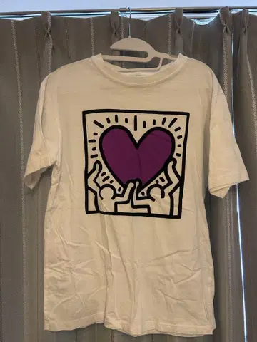 Keith Haring 하트 그래픽 티셔츠