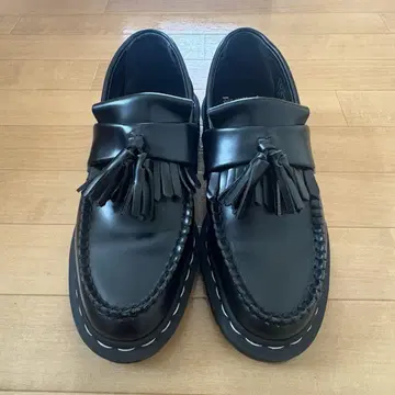 UK4 Dr.Martens beauty&youth 별주 ADRIAN