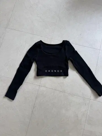 CRONOS 크로노스 티셔츠 S 사이즈