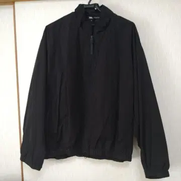 자라 나일론 자켓 블랙