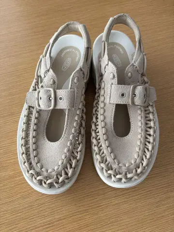 KEEN 스포츠 샌들 베이지 38.5(24cm)