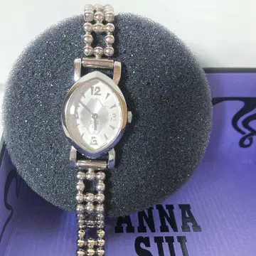 안나수이 ANNA SUI 손목시계 실버