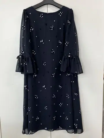 엠즈 그레이시 미사용에 가까운 원피스 42 사이즈