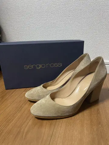 sergio rossi 베이지 스웨이드 펌프스