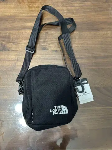 THE NORTH FACE 블랙 숄더백