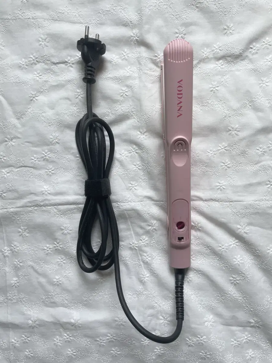 Vodana Flat Iron Pink