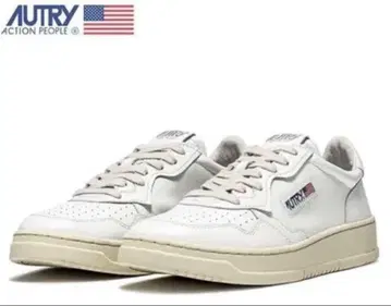 AUTRY 화이트 스니커즈