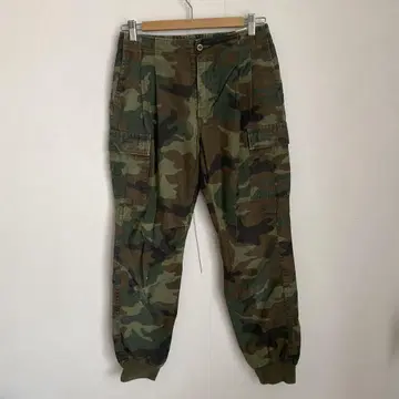 AMERICANA 카모플라쥬 카고 팬츠