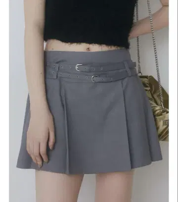 EMODA 에모다 더블 벨트 플리츠 스커트