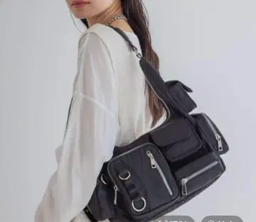 지나시스 멀티 포켓 원 숄더 즉시 구매 NG