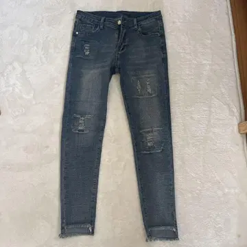 DayCloset 데미지 가공 데님 팬츠 S 사이즈 팔리지 않으면 처분