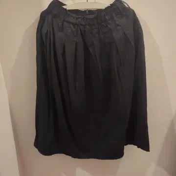 힘카시 플레어 스커트 블랙(린넨 면)