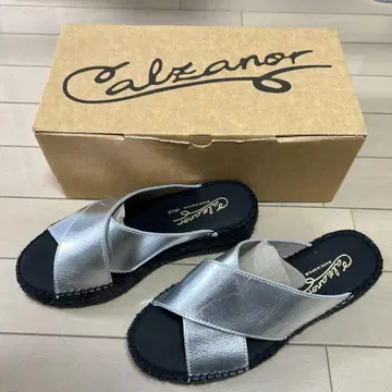 Calzanor 실버 크로스 웨지 샌들 (약 23cm) 정가 13800엔