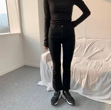 메쉬 블랙 스니커즈