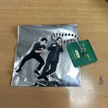 요시모토 만담 극장 만게키 아크링 키링 2025 구로