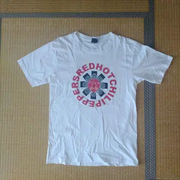 RED HOT CHILI PEPPERS 밴딩 티셔츠 M 사이즈