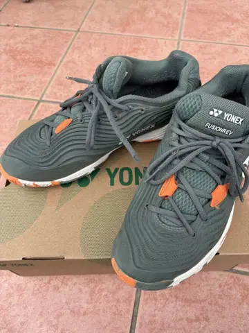 YONEX FUSIONREV 테니스화 27cm 올리브