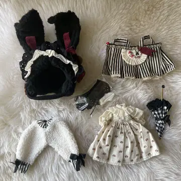 네오 브라이스 아웃핏 세트 Sara 님 미사용품