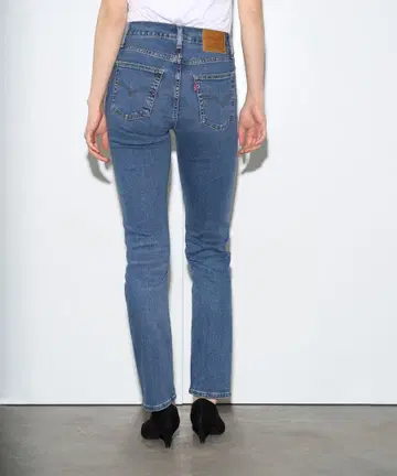 Levi's/리바이스 724 하이 웨스트 스트레이트 미디엄 인디고