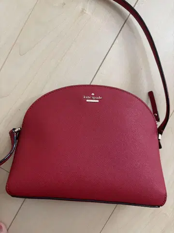 kate spade 빨간색 숄더백
