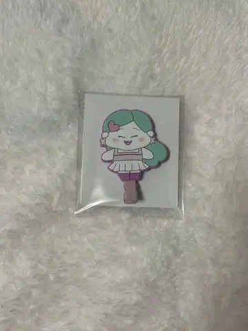 NiziUniverse 랜덤 헤어 클립 마유카