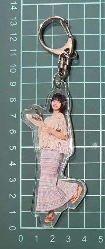 노기자카46 CAFE&트래블 버스 아크릴 키링 나카니시 아르노