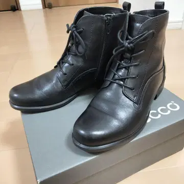 새상품급 에코 사이드 지퍼 가죽 숏부츠 39 24.5 블랙